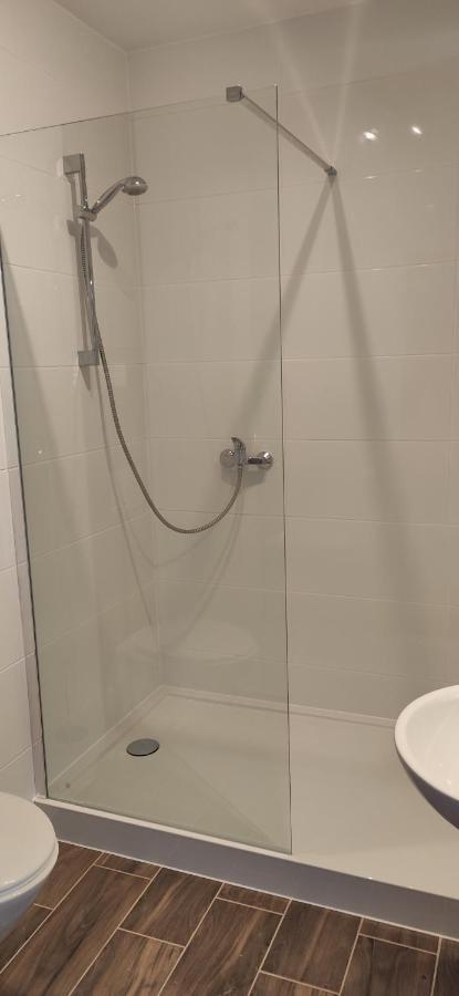 Hotel Przylesie Sierosław Eksteriør bilde